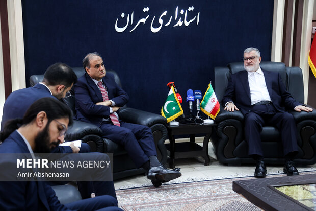 دیدار استاندار تهران با سفیر پاکستان