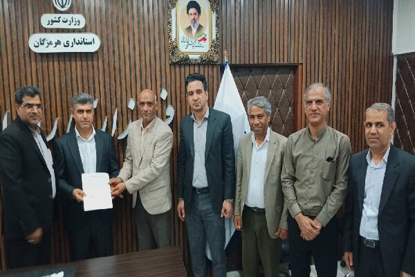 محمودزاده سکان‌دار ورزش و جوانان شهرستان رودان شد