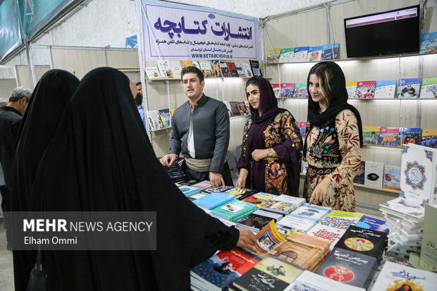 افتتاح دهمین نمایشگاه بین‌المللی کتاب کردستان در سنندج