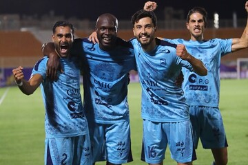 اولین شکست ربیعی در ذوب آهن؛ برد جذاب چادرملو دور از خانه