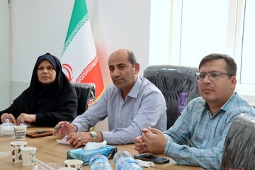 فرماندار دشتی: مسائل و مشکلات مردم از نزدیک بررسی می‌شود