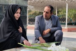 تبیرئی: خدمت به خانواده شهدا یک وظیفه است