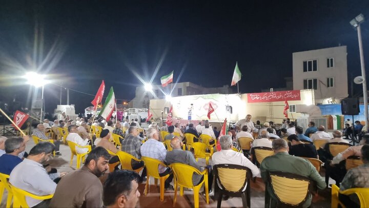 امام جمعه گناوه:دشمن با جنگ ترکیبی انسجام و حضور مردم را هدف گرفته است