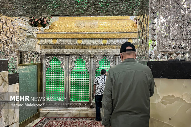 حضور رئیس مجلس در حرم مطهر حضرت عبدالعظیم حسنی(ع)
