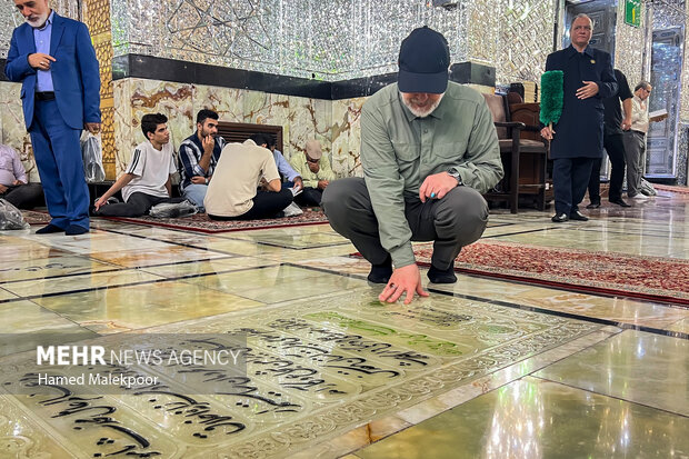 حضور رئیس مجلس در حرم مطهر حضرت عبدالعظیم حسنی(ع)