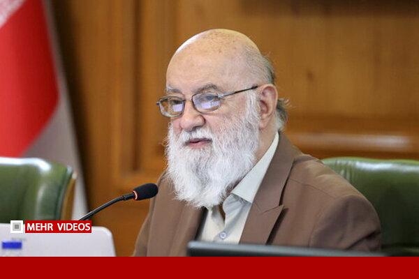 چمران: آمار خرید اتوبوس‌ها مورد رضایت من نبود
