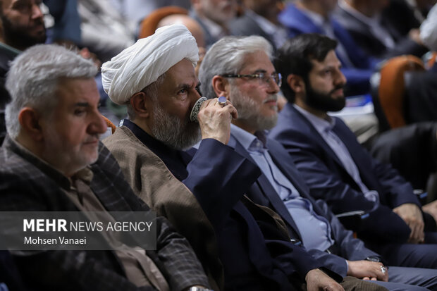 مراسم تکریم و معارفه رئیس سازمان بسیج اساتید کشور