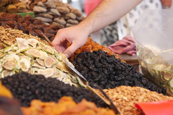 برخورد قضایی با خریداران محصولات باغی مشکوک به سرقت