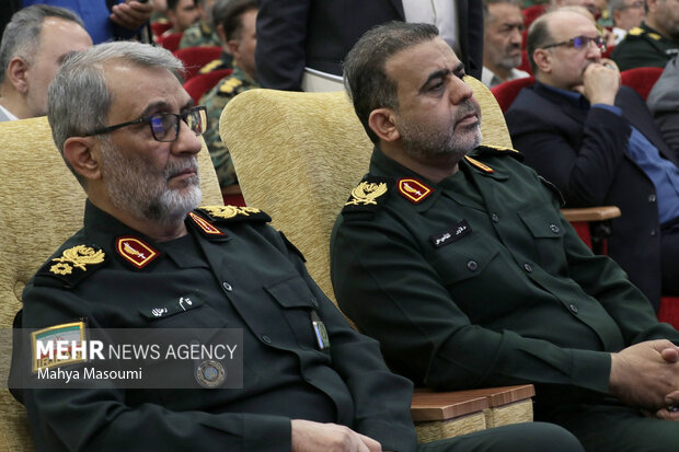 تودیع و معارفه فرمانده جدید انتظامی شرق استان تهران