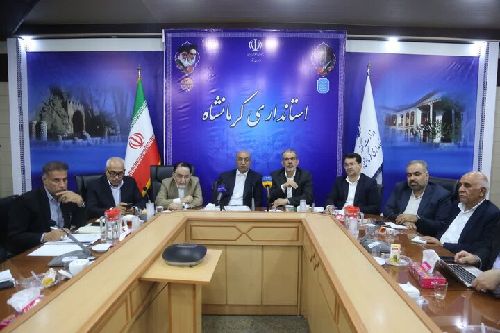 ظرفیت مرزهای کرمانشاه برای رونق تجارت با عراق فعال شود