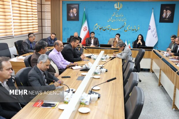 ایزدی: بانک‌ها روند پرداخت تسهیلات مسکن در جاجرم را تسریع کنند