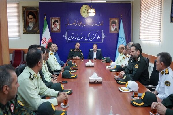 اقتدار پلیس و عدالت‌محوری دستگاه قضا دو بازوی تحقق امنیت در لرستان