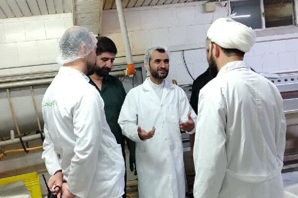 نظارت شرعی و بهداشتی بر کشتارگاه طیور سنقر تشدید شود