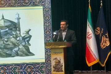 هنر خیابانی سرمایه اجتماعی می‌سازد؛ تئاتر دینی علیه دین‌ستیزی
