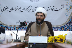 همتی فر:ثبت «روایت اول» ضامن برهم زدن معادلات روانی است