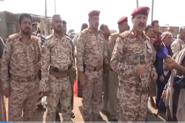 ترور وزیر دفاع یمن تکذیب شد؛ حضور «العاطفی» در مناطق آزادشده + فیلم