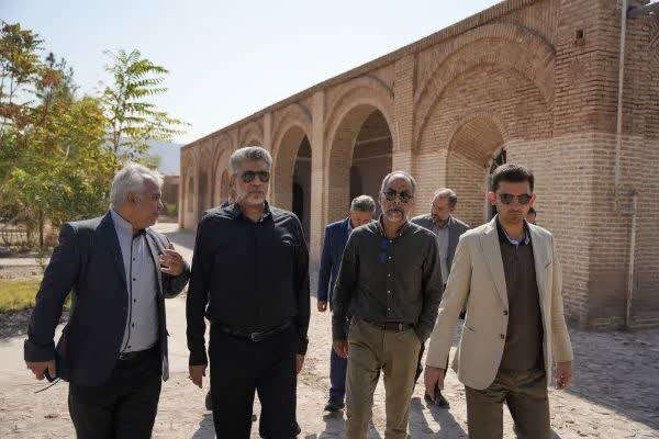 هم‌ افزایی میراث فرهنگی و اوقاف برای سامان‌دهی بیمارستان مرسلین‌ کرمان