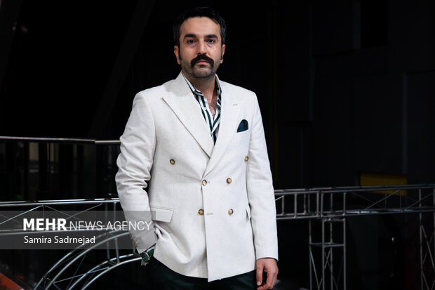 اکران مردمی فیلم سینمایی «اسکورت»