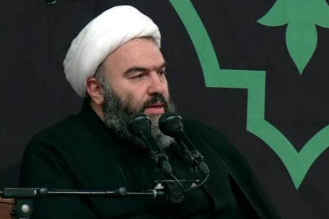 حجت الاسلام اصلانی: دشمن به دنبال خسته کردن ملت ایران است حجت الاسلام اصلانی: دشمن به دنبال خسته کردن ملت ایران است