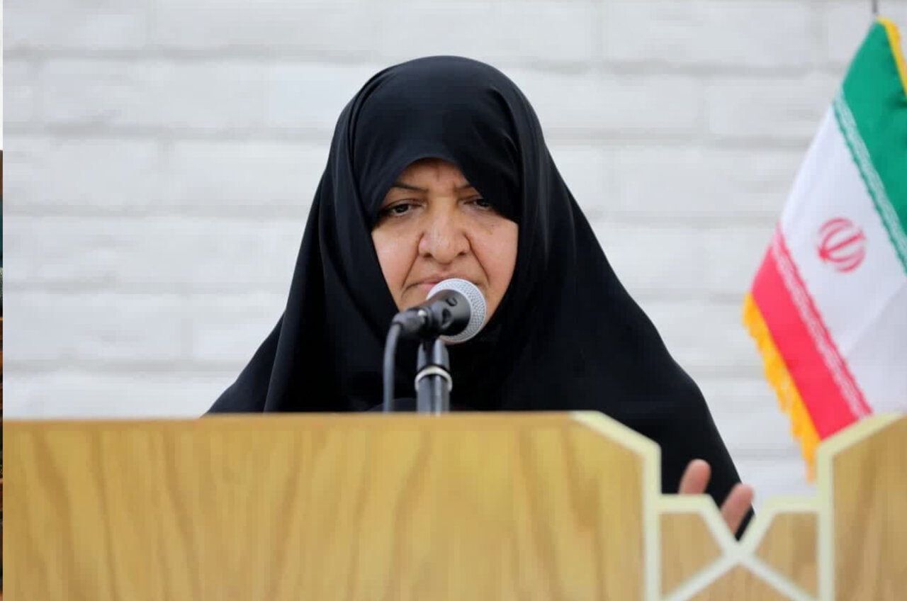 بررسی جامع: مدارس علمیه خواهران؛ سنگر تربیت بانوان اثرگذار و صیانت از خانواده | مهر - کد b59f