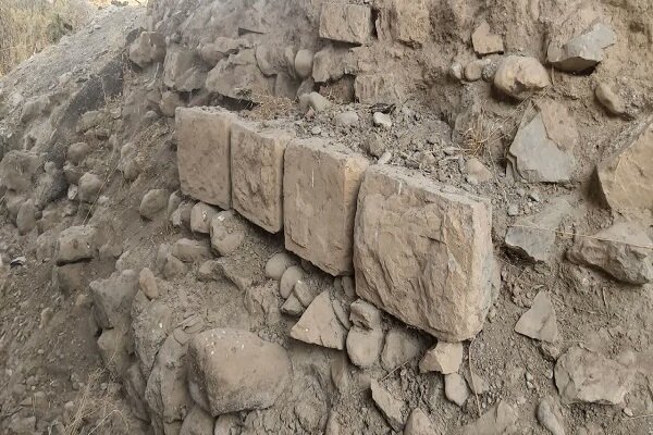 نمایان‌شدن بقایای یک پل تاریخی در لرستان