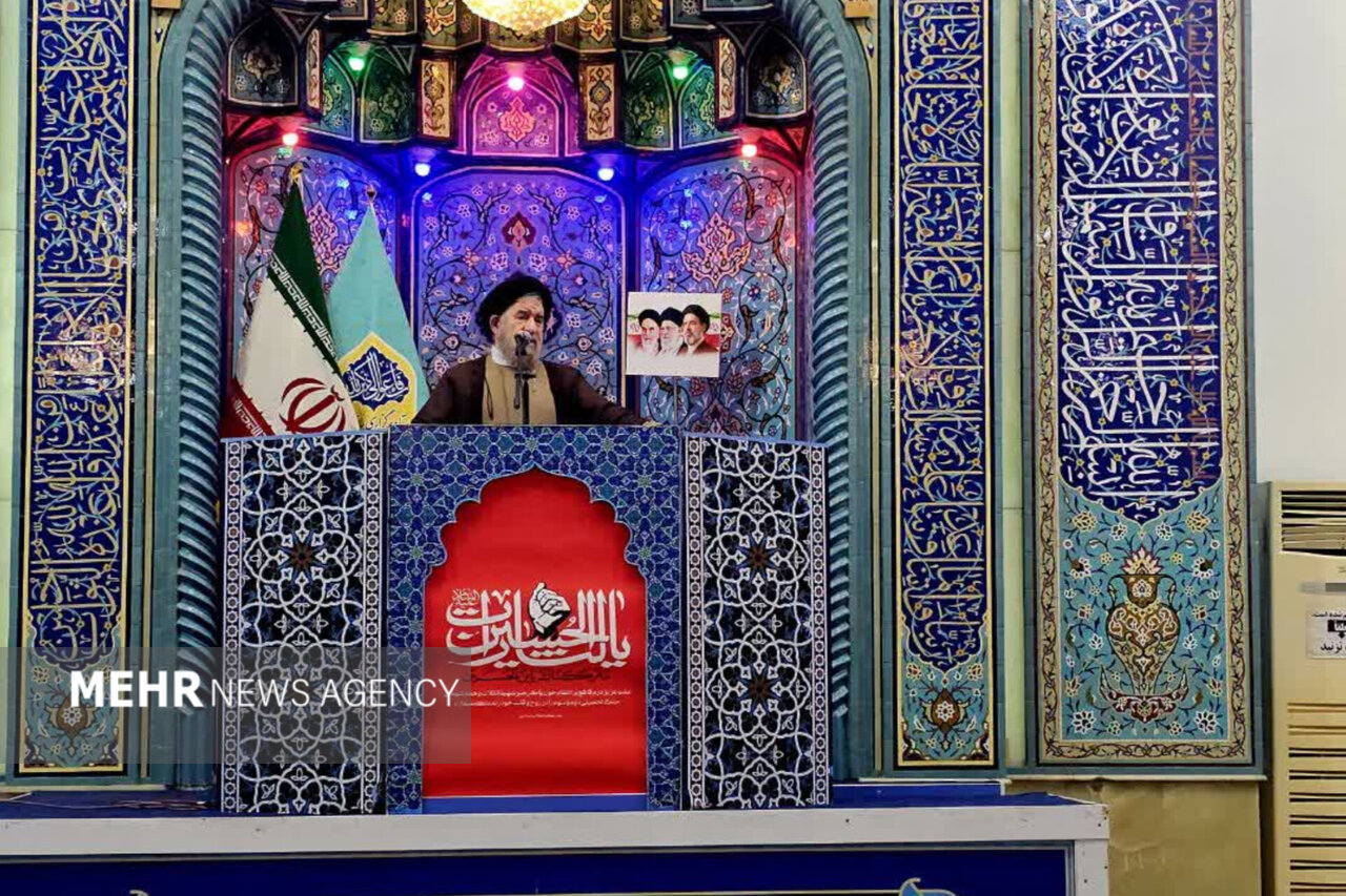 میرتاجالدینی: ایران امروز یک قدرت تعیین کننده در منطقه است میرتاجالدینی: ایران امروز یک قدرت تعیین کننده در منطقه است