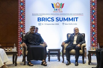 Pezeşkiyan ve Abu Dabi Veliaht Prensi bölgesel konuları görüştü