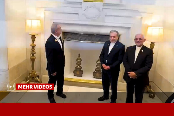 بازدید پزشکیان از سرای ایرانی دوران فتحعلی شاه قاجار