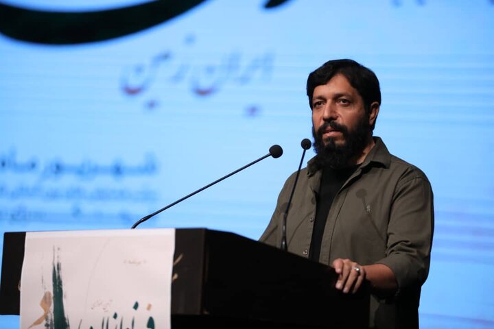 در همنوازی دف نوازان ایران زمین چه گذشت؟؛ در تجلیل سازِ حماسهساز