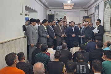 اعطای مرخصی تشویقی به زندانیان واجد شرایط در بروجرد