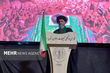 آقاجانپور: اقتدار ایران حاصل ایستادگی ملت و توان نیروهای مسلح است