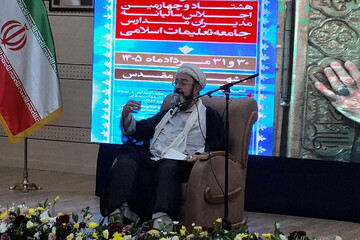 نماز عامل اصلی ساخت جامعه منتظر ظهور است