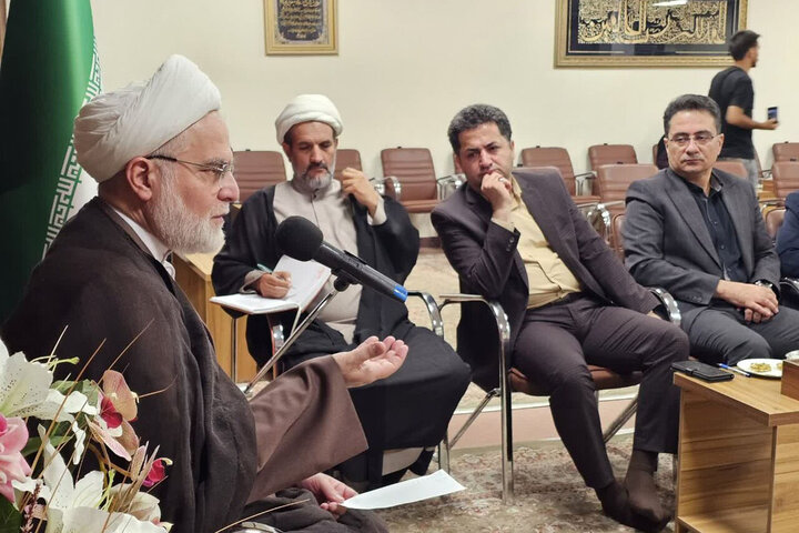 پورذهبی: برنامه‌های فرهنگی باید به تقویت همدلی در جامعه منجر شود