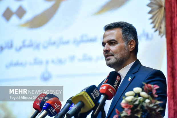 برگزاری مراسم رونمایی از مستند «رد هویت» در سازمان پزشکی قانونی 8 مراسم رونمایی از مستند «رد هویت»