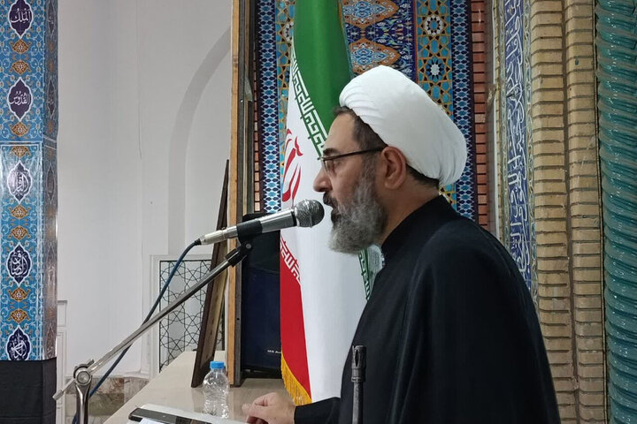 حجت‌الاسلام زارعی: دشمن با اختلاف‌افکنی به دنبال تضعیف انسجام کشور است