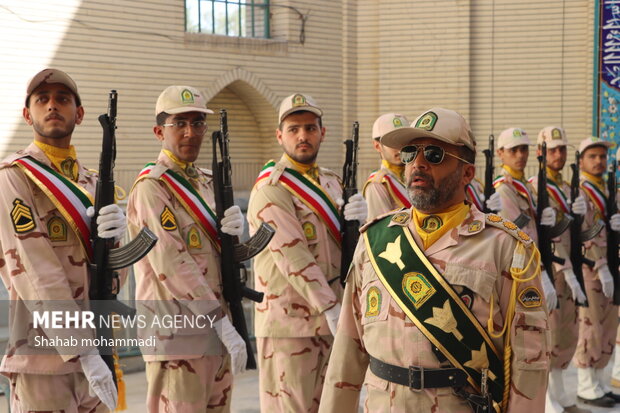 تشییع پاسدار اهل سنت شهید مسلم فاضلی در سراوان