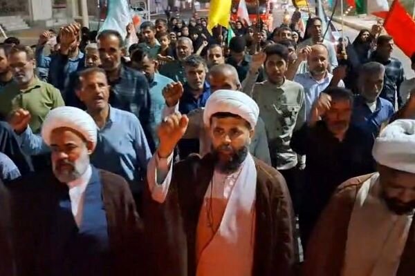 راهپیمایی شبانه مردم انقلابی آبدان