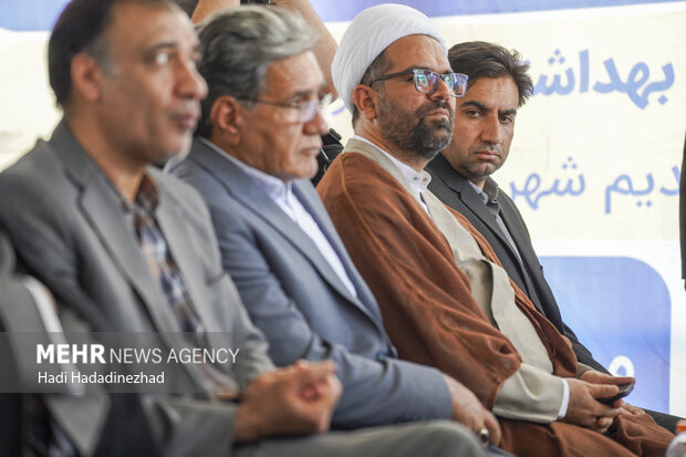 آغاز فاز دوم بزرگترین مجتمع پرورشگاهی خاورمیانه در <a href='https://sayeb.ir/tag/%d8%b4%db%8c%d8%b1%d8%a7%d8%b2'></div>شیراز</a>