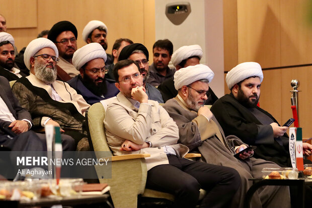 آئین تودیع و معارفه مدیرکل <a href='https://sayeb.ir/tag/%d8%aa%d8%a8%d9%84%db%8c%d8%ba%d8%a7%d8%aa-%d8%a7%d8%b3%d9%84%d8%a7%d9%85%db%8c-%d8%a2%d8%b0%d8%b1%d8%a8%d8%a7%db%8c%d8%ac%d8%a7%d9%86-%d8%ba%d8%b1%d8%a8%db%8c'></div>تبلیغات اسلامی آذربایجان غربی</a>