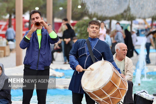 نهمین دوره جشنواره انگور ارومیه