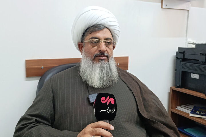 امام جمعه ساوجبلاغ: وحدت مردم یمن رمز پیروزیهای انصارالله است