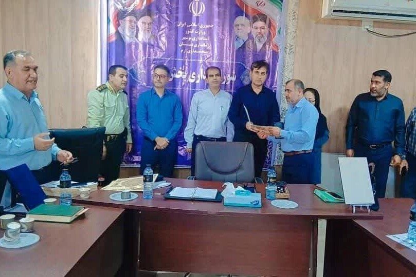 ۵ کاسب باانصاف شهر تنگ ارم تجلیل شدند