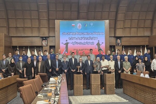 تیم ملی هندبال ایران بدرقه و راهی بازیهای آسیایی ناگویا شد