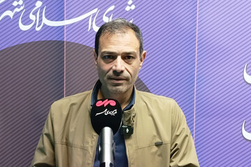 قاسم‌پور: تحریم‌ها مانع توسعه ناوگان مترو کرج شد