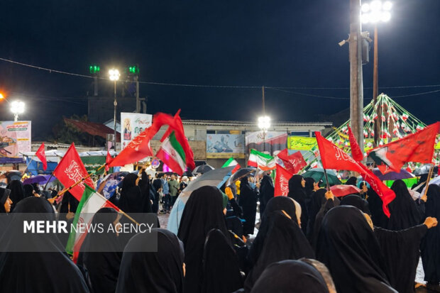لنگرودی‌ها در شب ۱۹۸ تجمعات پای کار ایران ایستادند