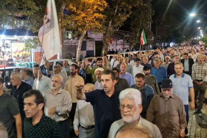 حمایت مردم لاهیجان از مجاهدان یمنی در صدو نود و هشتمین راهپیمایی شبانه