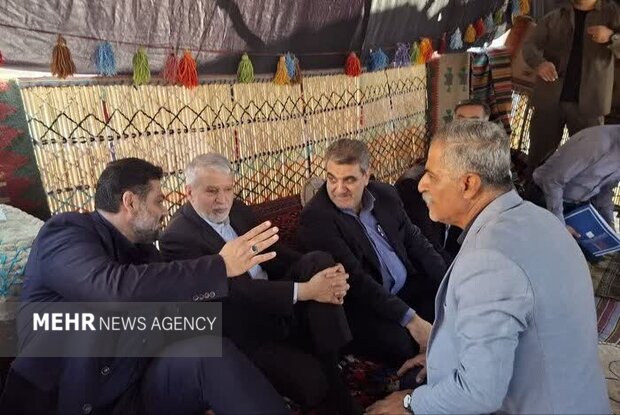 وزیر میراث فرهنگی در آرادان: قلعه پاده ریشه در دوره ساسانی دارد