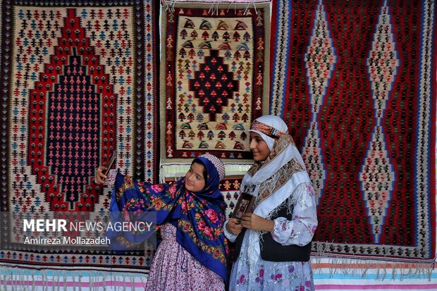 دهمین جشنواره ملی ورنی در شهرستان اهر