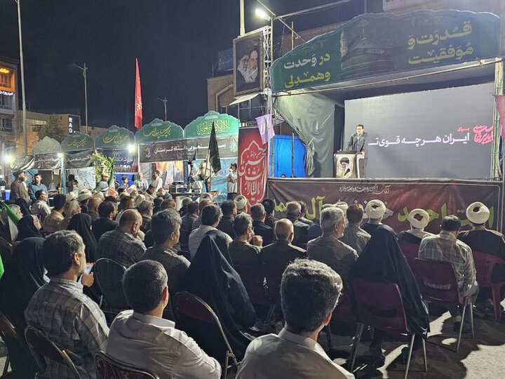 میدان آزادی سنندج؛ وقتی حضور مردم به یک روایت اجتماعی تبدیل میشود