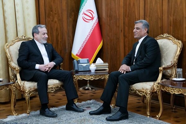 تحلیل خبر: دیدار سفیر جدید ایران در کره جنوبی با وزیر امور خارجه | مهر - کد 684f